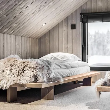 North Arctic 13a By Hilla Huoneisto